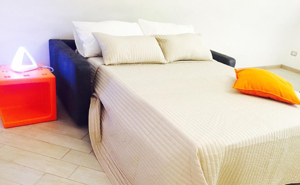 Paladin Home Naples Bilik gambar